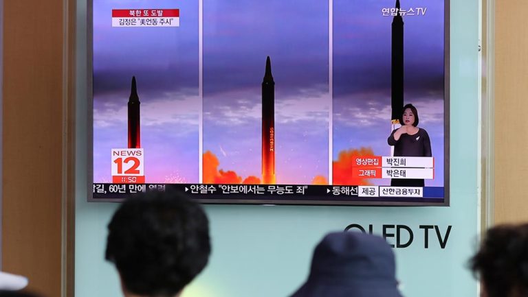 Απειλές πυρηνικής καταστροφής εκτοξεύει η Β.Κορέα