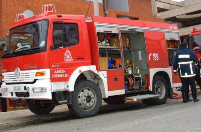 Υπό έλεγχο η φωτιά στο Παλαιομονάστηρο