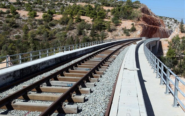 Κλειστή, μέχρι το απόγευμα, η σιδηροδρομική γραμμή Αθήνας-Θεσσαλονίκης