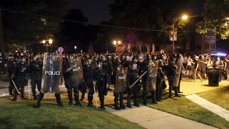 Επεισόδια στο Σεντ Λούις-Ακύρωσαν τη συναυλία τους οι U2