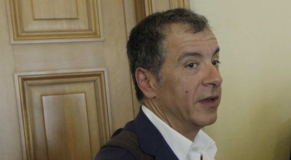 Στ. Θεοδωράκης: Δεν ενέχει κινδύνους η μετάθεση των εκλογών για λίγες εβδομάδες