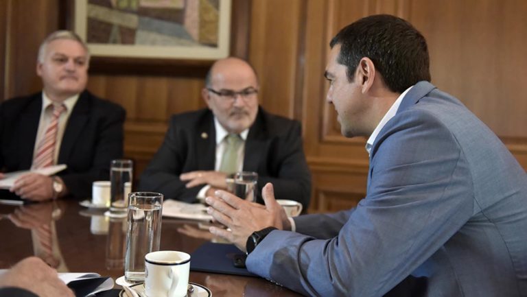 Συνάντηση Τσίπρα-ΓΣΕΒΕΕ: Θέλουμε σύγκλιση των θετικών δεικτών με την πραγματικότητα των μικρομεσαίων
