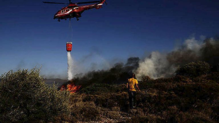 Ζάκυνθος: Υπό έλεγχο η πυρκαγιά