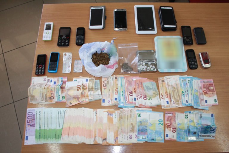 Κεφαλονιά: Εξαρθρώθηκαν κυκλώματα διακίνησης ναρκωτικών