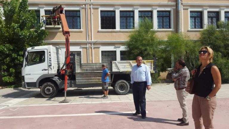 Έτοιμα τα σχολεία να υποδεχθούν τους μαθητές