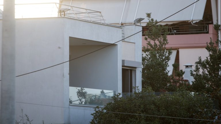 Μαρκόπουλο: 34 μαχαιριές δέχτηκε από την μητέρα της η 17χρονη (video)