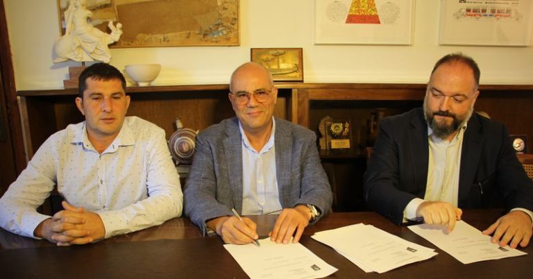 Χανιά: Σύμβαση για την ανάπλαση της Ακτής Παπανικολή (video)