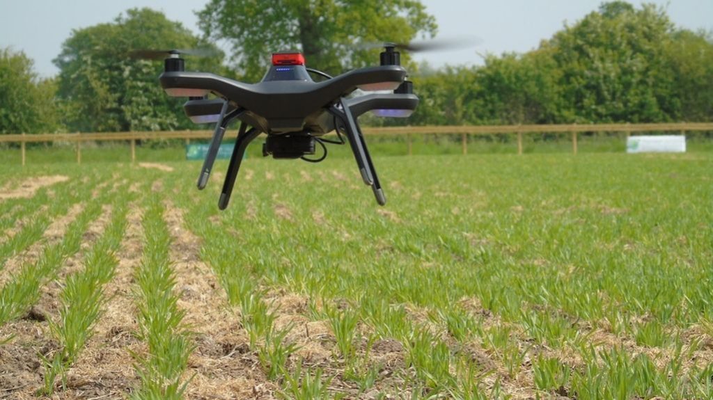 Βρετανία: Το πρώτο ρομποτικό αγρόκτημα δίνει μια εικόνα από το μέλλον της γεωργίας