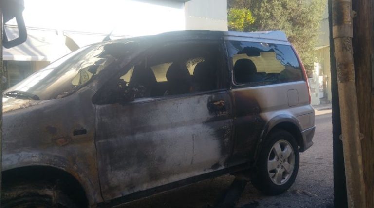 Φωτιά στο δημοτικό πάρκινγκ της Καλαμαριάς