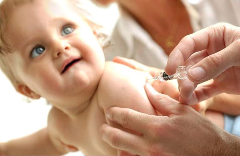 Δωρεάν εμβολιασμοί παιδιών και εφήβων στο Ωραιόκαστρο