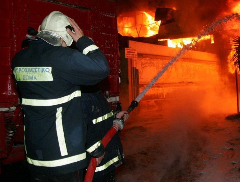 Φωτιά σε ταβέρνα στο Πεδίον του Άρεως