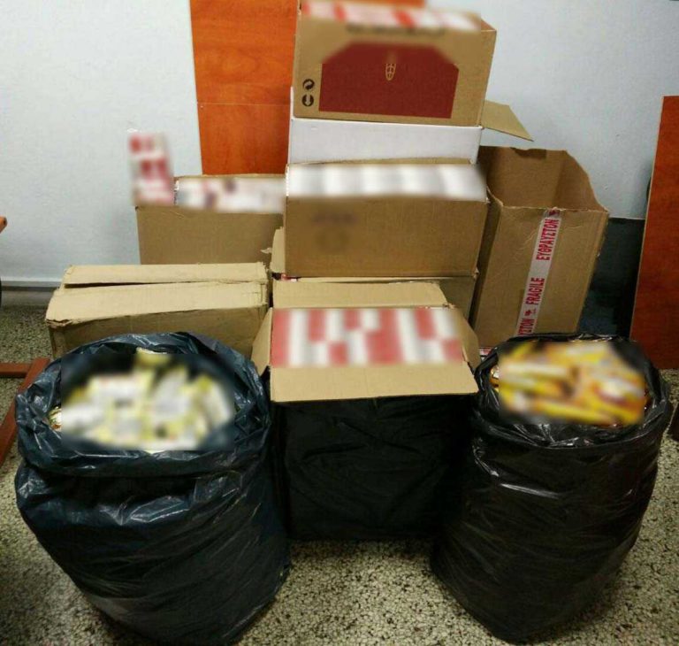 Κατασχέθηκαν σε διαμέρισμα στο κέντρο της Θεσσαλονίκης 4.500 καπνικά προϊόντα