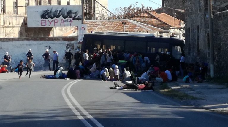 Λέσβος: Διαμαρτυρία μεταναστών από τον καταυλισμό της Μόριας