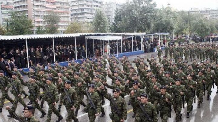 Σε εξέλιξη η στρατιωτική παρέλαση για την εθνική επέτειο της 28ης Οκτωβρίου