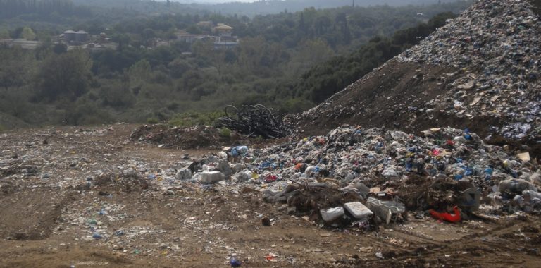 Κέρκυρα: Καταγγελία του συλ. Τεμπλονίου για το χώμα που προορίζεται για το ΧΥΤΑ