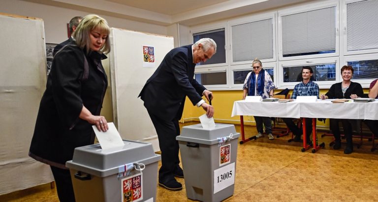 Τσεχία: Επικράτηση του Αντρέι Μπάμπις δείχνουν τα exit poll