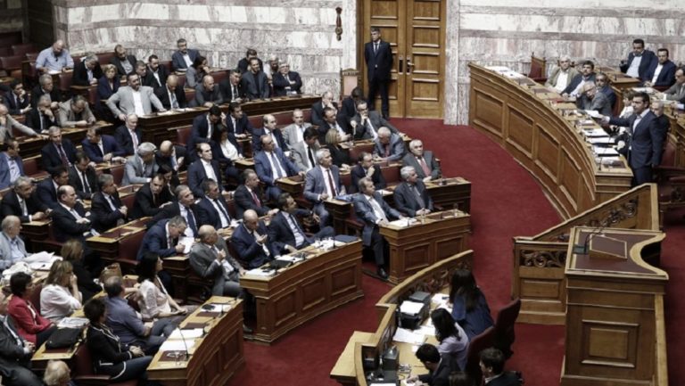 Προς άμεση υλοποίηση ο νόμος για τη διόρθωση φύλου (video)
