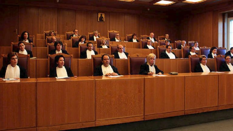 ΣτΕ: Στην Ολομέλεια προσφυγές για νέο ασφαλιστικό, μπλοκάκια, ΕΦΚΑ