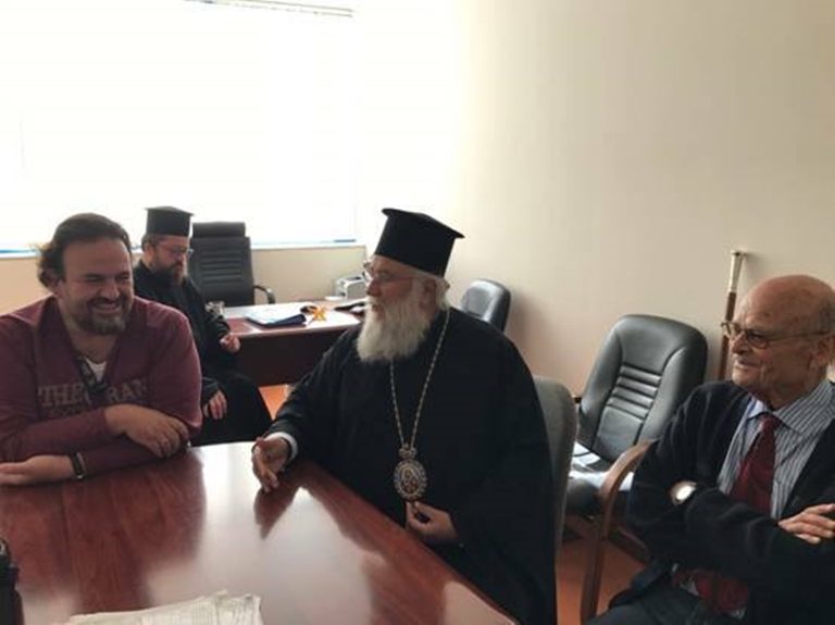 Κέρκυρα: Ηλεκτροκαρδιογράφο δώρισε η Μητρόπολη