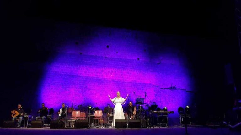 Μάγεψε η παράσταση  «Κρήτη – Ρόδος – Πόντος μια αγκαλιά»