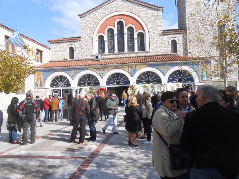 Βόλος: Στερνό αντίο στον Γιάννη Μολοχίδη