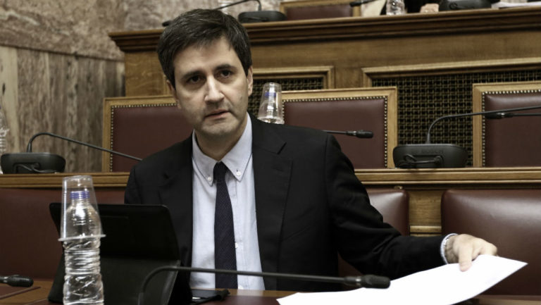 Χουλιαράκης: Κανένα νέο μέτρο το 2018 (video)