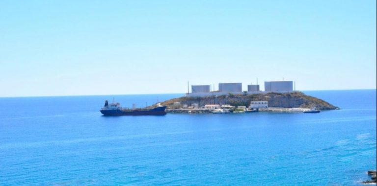 Ηράκλειο: Μεταφορά ναυτικού σε κλινική