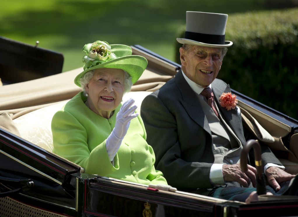 Η βασίλισσα Ελισάβετ και ο πρίγκιπας Φίλιππος γιορτάζουν 70 χρόνια γάμου