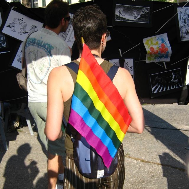 Θεσσαλονίκη: ‘Ερευνα για τις διακρίσεις στη ΛΟΑΤ κοινότητα
