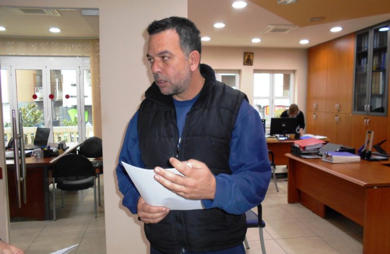 “Χοντραίνει” η κόντρα Μπασδάνη-Πλαστάρα  