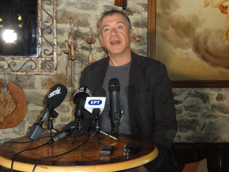 Καβάλα: Επίσκεψη  Θεοδωράκη στην Καβάλα