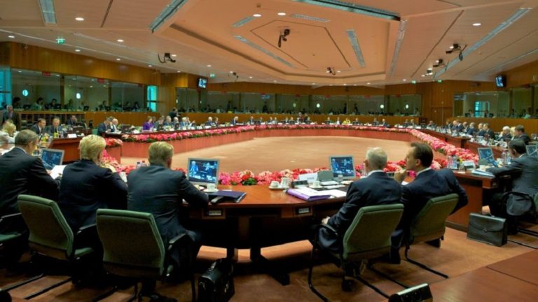 Η επικύρωση της τεχνικής συμφωνίας για την τέταρτη αξιολόγηση στο Eurogroup (video)