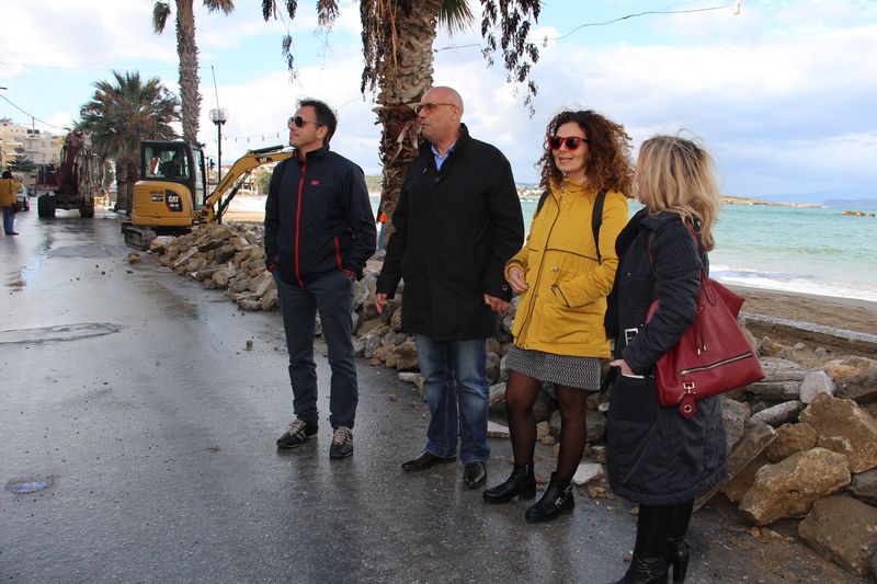 Χανιά: Ξεκίνησε η ανάπλαση της Ακτής Παπανικολή  (video)