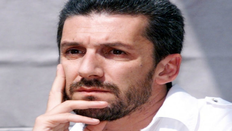 Ο Άρης Λεμπεσόπουλος διαβάζει Νίκο Καζαντζάκη στο Τρίτο