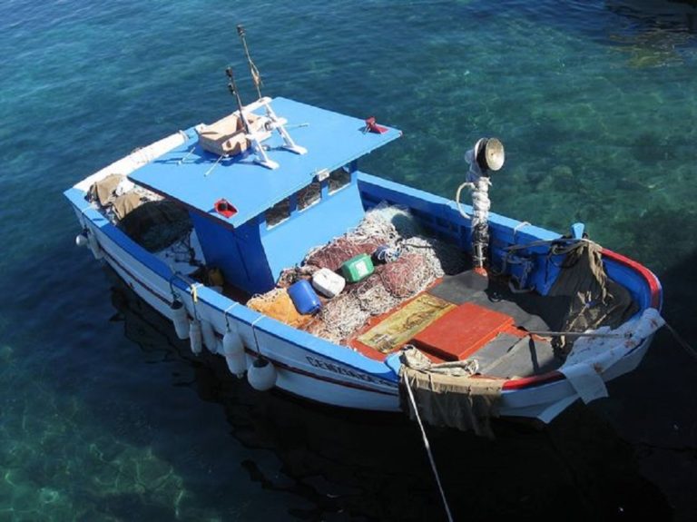 Επιδοτήσεις για διάλυση αλιευτικών σκαφών