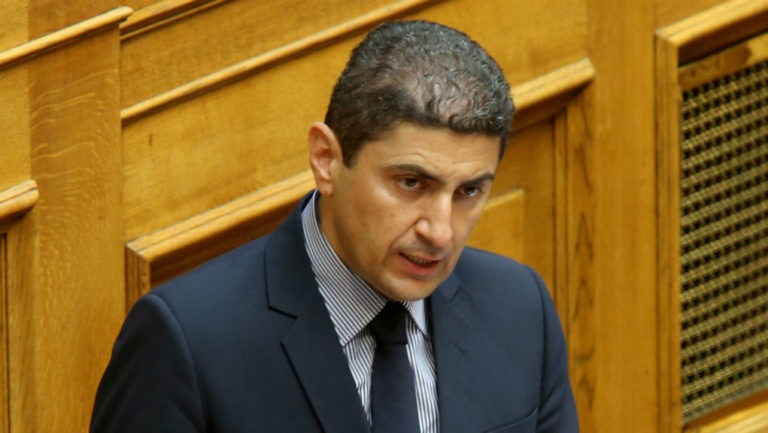 Αυγενάκης: «Ανίκανη η κυβέρνηση να οδηγήσει τη χώρα σε ανάκαμψη»