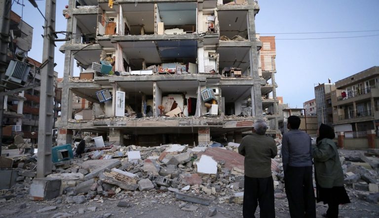 Τερματίστηκαν οι έρευνες για θύματα από τον σεισμό στο Ιράν – Τραγικός απολογισμός