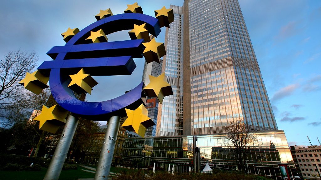 Πηγές ΕΚΤ: Δεν αποκλείεται περαιτέρω μείωση των επιτοκίων, εάν εξασθενήσει η ανάπτυξη