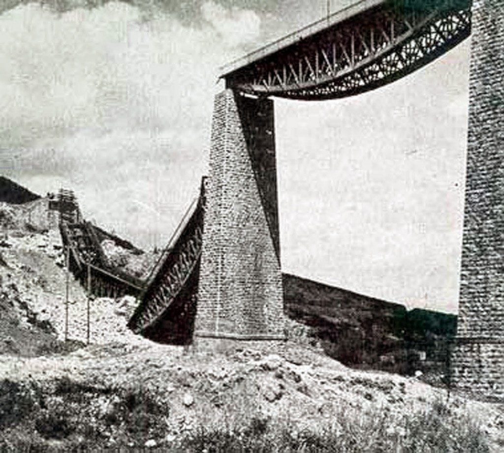 Η ανατίναξη της γέφυρας του Γοργοποτάμου στην «Αφύλαχτη Διάβαση»