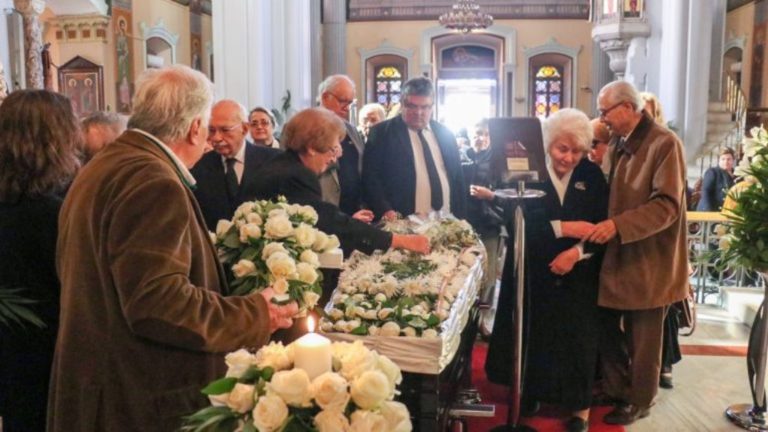 Ύστατο χαίρε στον διαπρεπή επιστήμονα Φώτη Καφάτο