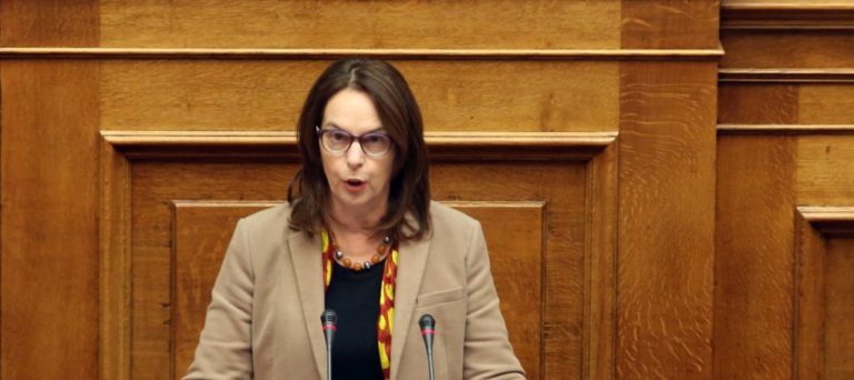 Παπανάτσιου: Μεγάλη βελτίωση στα έσοδα από το ΦΠΑ εξαιτίας της χρήσης καρτών (audio)