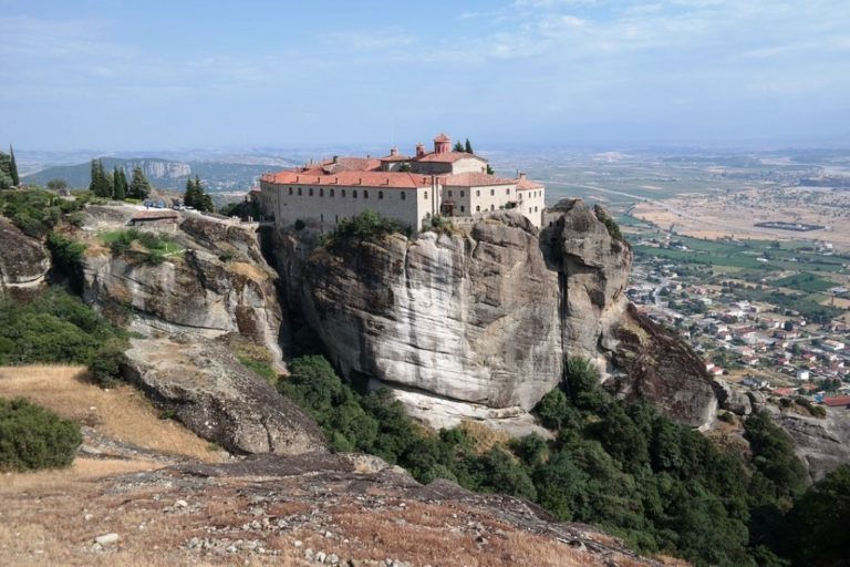 Νέες καταγγελίες για πολεοδομικές εργασίες στα Μετέωρα