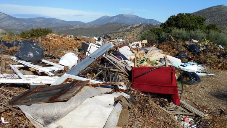 Συνεργασία για τα ογκώδη απορρίμματα