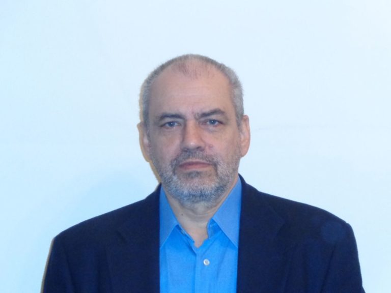 Αντίθετος ο  Γ. Παπαηλιού στην πώληση μονάδων της ΔΕΗ