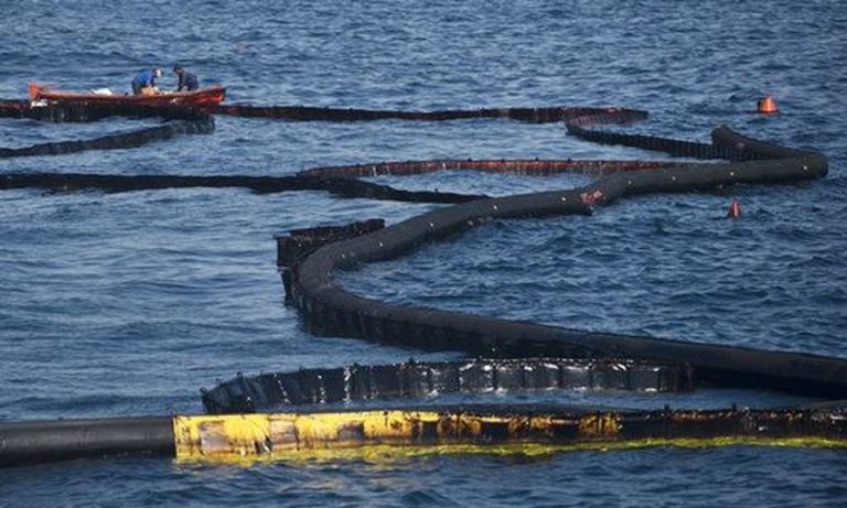 Πετρελαιοκηλίδα εντοπίστηκε στον Θερμαϊκό