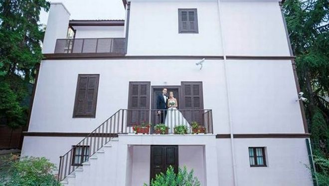 Νεαρά ζευγάρια από την Τουρκία παντρεύονται στη Θεσσαλονίκη