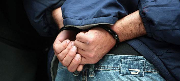 Σύλληψη διεθνώς  διωκόμενου ατόμου για διακίνηση 116 κιλών κοκαΐνης