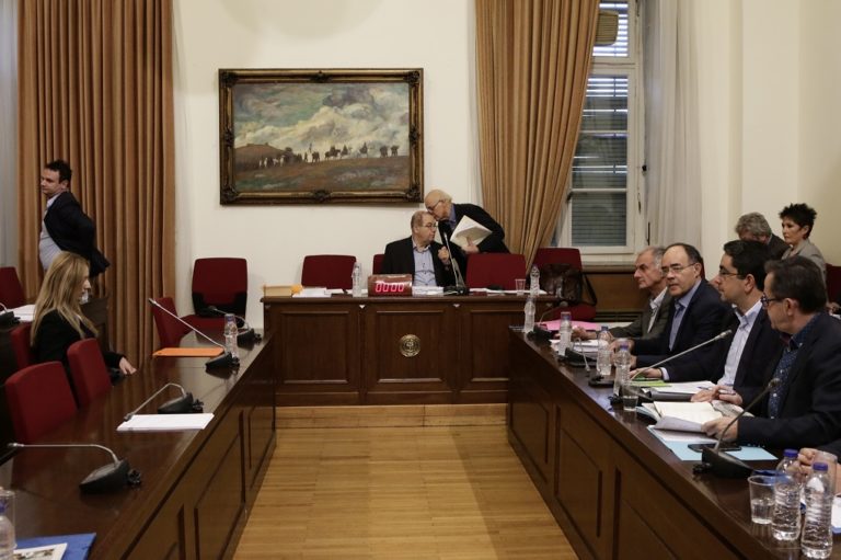 Εξεταστική για την Υγεία: Ένταση από την άρνηση μάρτυρα να απαντήσει σε ερωτήσεις βουλευτών