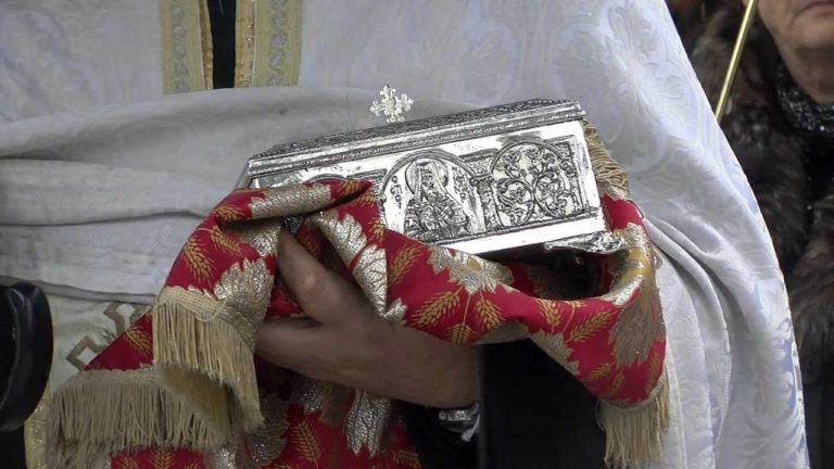 Κοζάνη: Υποδοχή Ιερού Λειψάνου Αγίου Νικάνορος