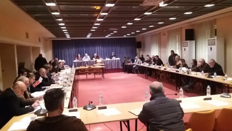 To Δ.Σ. Δήμου Τρίπολης κοντά στους εργαζόμενους της ΔΕΗ